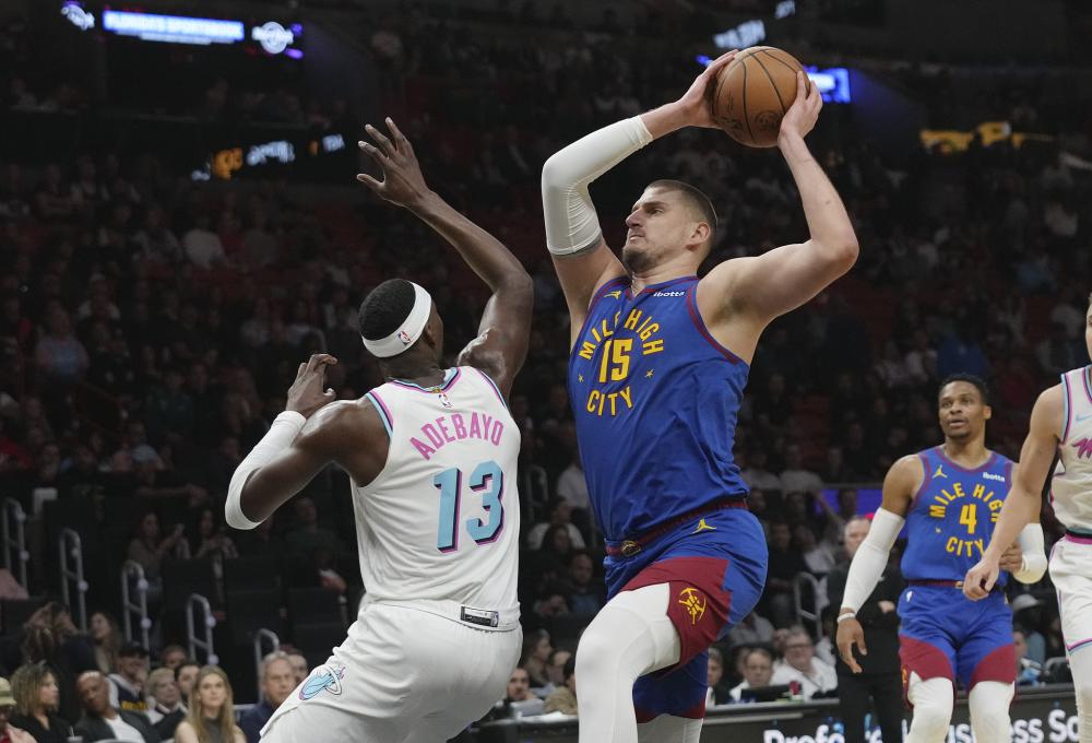 现代足球圈 现代足球圈