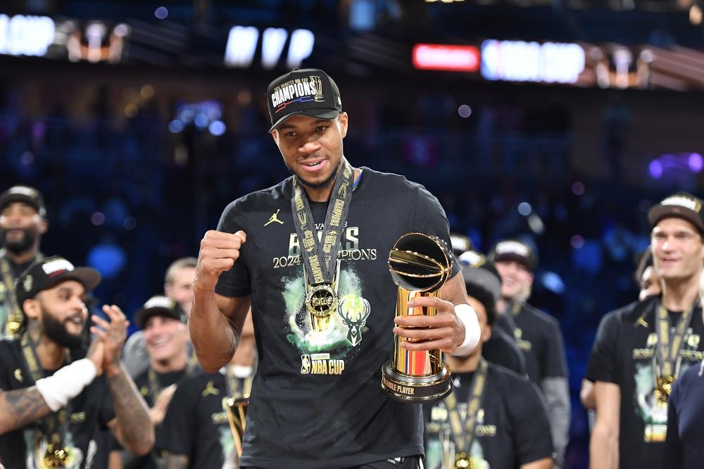 他非常欣赏 他非常欣赏